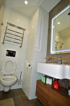 A spacious studio in the Red Whale Tower, Митищі - квартира подобово