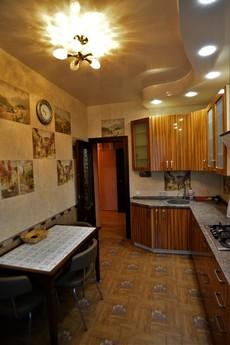 Spacious apartment for rent, Moscow - günlük kira için daire