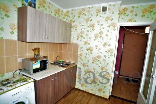 Cozy inexpensive apartment near the metr, Moscow - apartment by the day