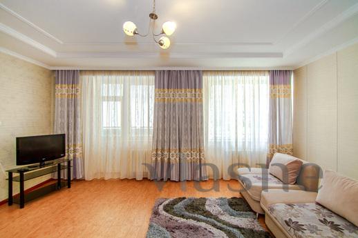 Apartment in the heart of the city ", Astana - apartment by the day