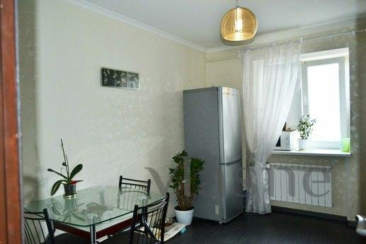 Parkovaya'daki sahibinden daire, Chernomorsk (Illichivsk) - günlük kira için daire