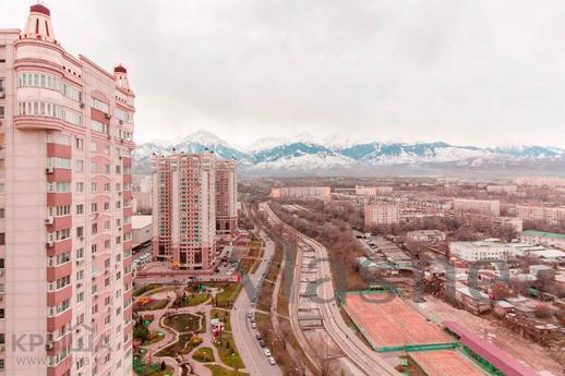 Author's design 3-bedroom Mega Tower, Almaty - apartment by the day