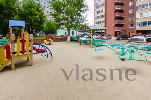 1 bedroom apartment for rent, Tyumen - günlük kira için daire