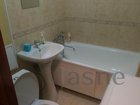 1 bedroom apartment for rent, Tyumen - günlük kira için daire