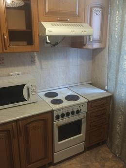 1 bedroom apartment for rent, Tyumen - günlük kira için daire