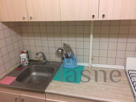 1 bedroom apartment for rent, Tyumen - günlük kira için daire