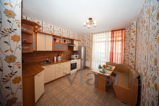 Spacious one-room apartment, Yekaterinburg - günlük kira için daire