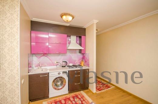 Rent 3 room  apartment, Almaty - apartment by the day
