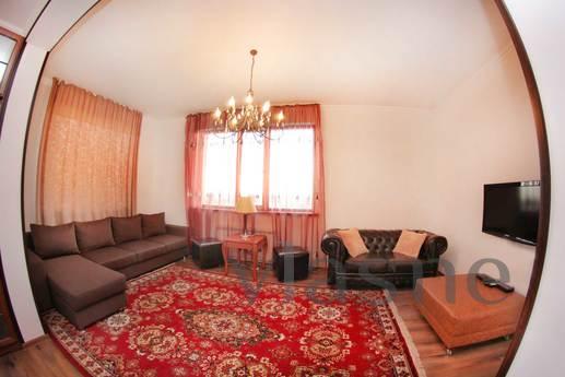 Apartments in the center of ALMATY !!!, Almaty - apartment by the day