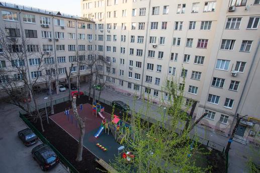 Cozy 2 bedroom apartment in center, Moscow - günlük kira için daire
