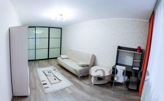 2 bedroom apartment for rent, Tyumen - günlük kira için daire