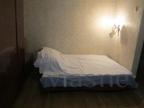 1 bedroom apartment for rent, Kirov - günlük kira için daire