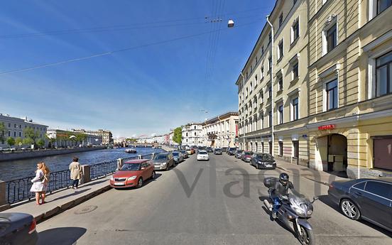 Apartment building No. 50 on the Fontanka River embankment i