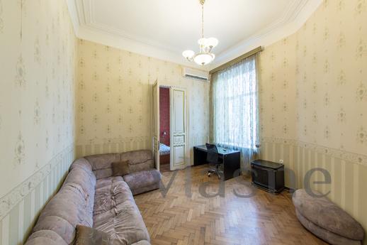 Odessa merkezinde 3 yatak odalı daire, Odessa - günlük kira için daire