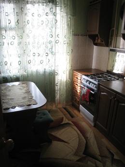 Comfortable apartment in the center, Chernihiv - apartment by the day