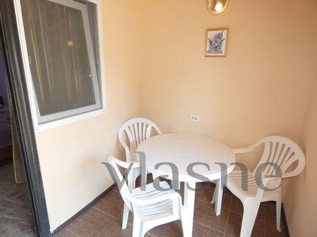 Частное жилье Оленевка снять жильё, Черноморское - квартира посуточно