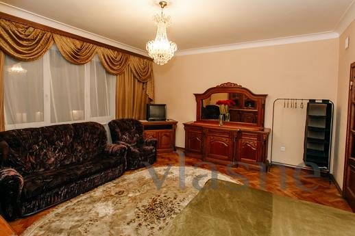 Cozy room near Sukharevskaya metro, Moscow - apartment by the day