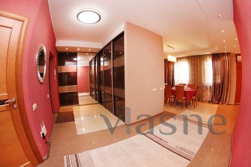 Apartment in Mega Towers Almaty, Almaty - apartment by the day