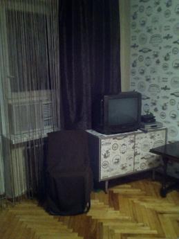 1 bedroom apartment near the metro, Kyiv - günlük kira için daire