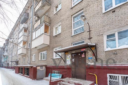 1 bedroom apartment for rent, Novosibirsk - apartment by the day