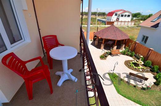 lodging near the sea, Bakhchisarai - apartment by the day