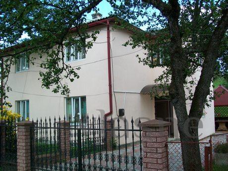 Lakatos's cottage, Yasinya Two-storey house is located in th