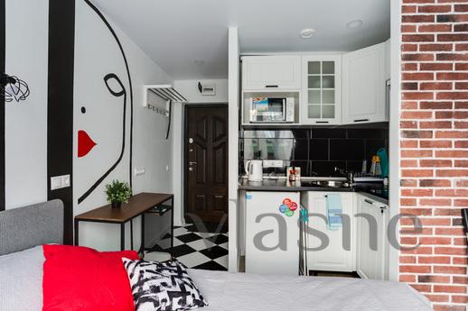 THERE WAS NOT ANYTHING ON THE CUBE !!! OKO Charming studio w