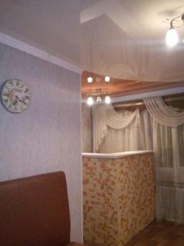 2 bedroom apartment for rent, Krivoy Rog - günlük kira için daire