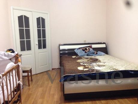 Rent a 1-room apartment near the metro Domodedovskaya. Clean