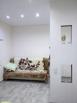 Excellent one-bedroom apartment, Surgut - günlük kira için daire
