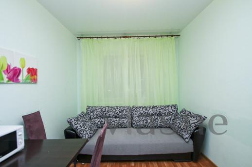 Good apartment with amenities, Surgut - günlük kira için daire