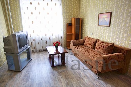 Cozy apartment with four bedrooms, Surgut - günlük kira için daire