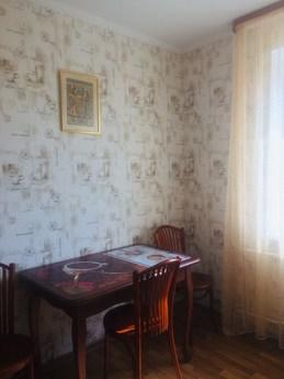 Borispol'ün merkezinde rahat 2 yatak, Boryspil - günlük kira için daire