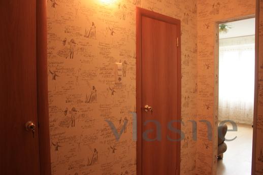 Apartment in the East micron, Tyumen - apartment by the day