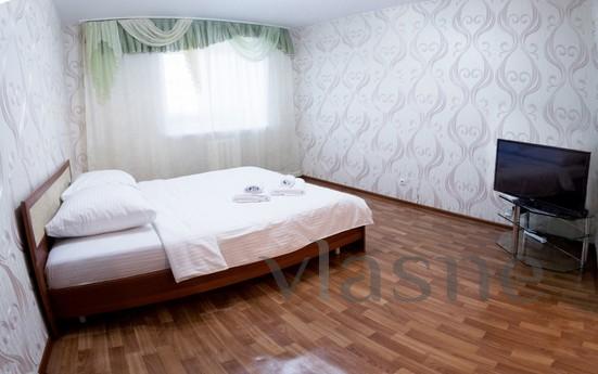 2-bedroom apartment in the first microra, Tyumen - apartment by the day
