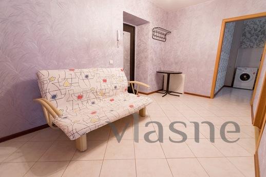 2-bedroom apartment in the first microra, Tyumen - günlük kira için daire