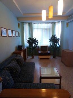 Günde iki odalı daire kirala, Dnipro (Dnipropetrovsk) - günlük kira için daire