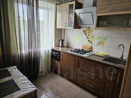 2-room center, Kropyvnytskyi (Kirovohrad) - günlük kira için daire