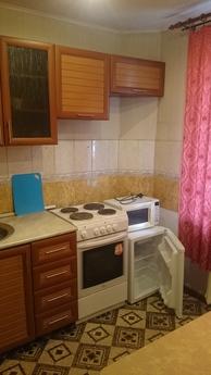 Clean and spacious apartment in Bratsk, Bratsk - günlük kira için daire