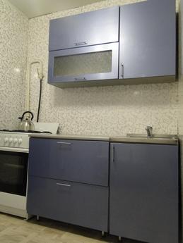 Rent a cozy apartment, Каменськ-Уральський - квартира подобово