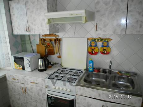 apartment at the bus station and Sofiyiv, Uman - apartment by the day