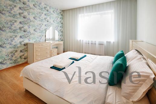 Luxurious apartment in a new house, Novosibirsk - günlük kira için daire