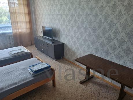 1-room apartment Mira 26, Zlatoust - apartment by the day