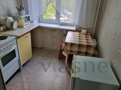 3-room apartment on Mira 22, Zlatoust - apartment by the day