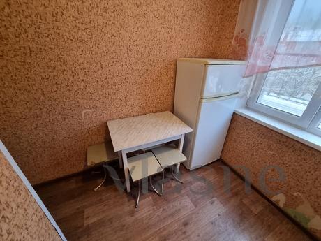 2-room apartment Gagarina 8 line 9, Zlatoust - günlük kira için daire