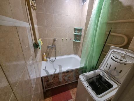 2-room apartment Gagarin 8 line 13, Zlatoust - apartment by the day