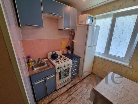 2-room apartment 3-m/r 6a, Zlatoust - günlük kira için daire