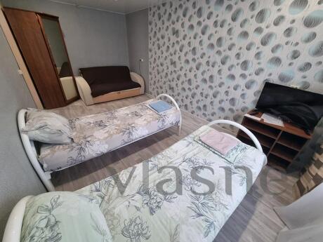 1-room apartment Green 6, Zlatoust - apartment by the day