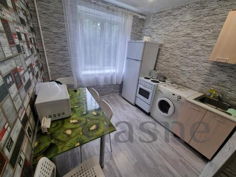 1-room apartment Green 6, Zlatoust - apartment by the day