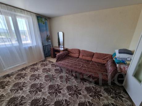 1-room apartment Mira 28, Zlatoust - apartment by the day